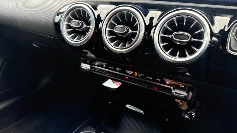 Mercedes-Benz CLA 250e AMG Line Executive 5dr Tip Auto Estate